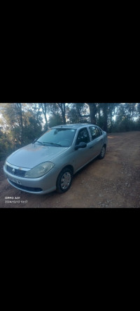 voitures-renault-symbol-2012-jijel-algerie