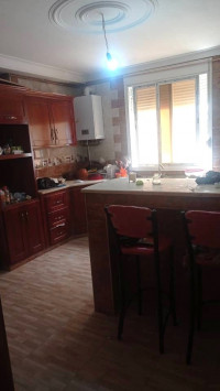 appartement-location-f4-alger-bourouba-algerie