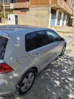 voitures-volkswagen-golf-7-2014-trendline-algerie