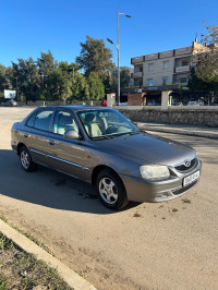 voitures-hyundai-accent-2013-gls-el-abadia-ain-defla-algerie