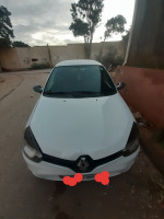 voitures-renault-clio-campus-2015-city-ain-benian-alger-algerie