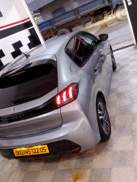 voitures-peugeot-208-2022-allure-batna-algerie