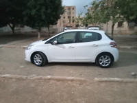 voitures-peugeot-208-2016-bourkika-tipaza-algerie