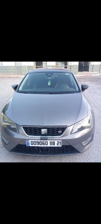 voitures-seat-leon-2018-fr-el-harrouch-skikda-algerie