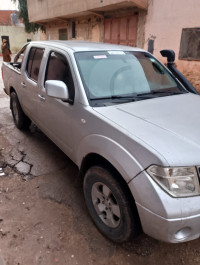 utilitaire-nissan-navara-2013-elegance-4x4-aflou-laghouat-algerie