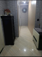 appartement-vente-f3-alger-mahelma-algerie