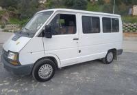 السيارات-النفعية-renault-trafic-1991-تيزي-وزو-الجزائر