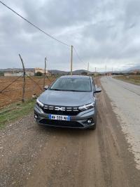سيارات-dacia-logan-2025-مشدا-الله-البويرة-الجزائر