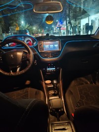 voitures-peugeot-2008-2015-allure-khenchela-algerie