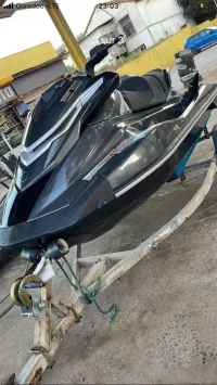 Jet ski yamaha 1800 sans turbo