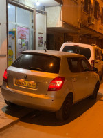 voitures-skoda-fabia-2015-visage-rouiba-alger-algerie