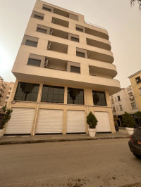 appartement-vente-f3-oran-es-senia-algerie