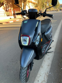 motos-et-scooters-vms-cuxi-2-2024-saida-algerie