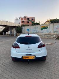 سيارات-renault-megane-3-2011-القبة-الجزائر