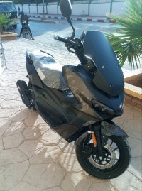 دراجات-نارية-وسكوترات-vmax-200-vms-2025-مسكيانة-أم-البواقي-الجزائر