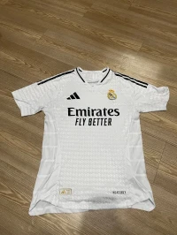 Tshirt de football real madrid