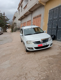 voitures-dacia-logan-mcv-2012-tlemcen-algerie