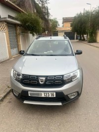سيارات-dacia-sandero-2023-البليدة-الجزائر