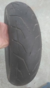 الإطارات-و-العجلات-pneu-neuf-14070-14-عين-النعجة-الجزائر