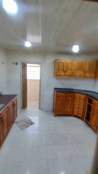 appartement-vente-f3-alger-el-achour-algerie