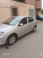 voitures-dacia-logan-2013-chahbounia-chelalet-el-adhaoura-medea-algerie