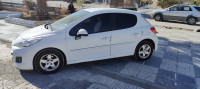 voitures-peugeot-207-2012-khenchela-algerie