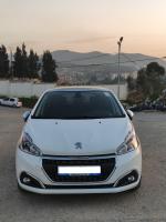 voitures-peugeot-208-2018-allure-facelift-chekfa-jijel-algerie