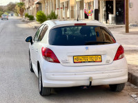 voitures-peugeot-207-2012-allure-biskra-algerie