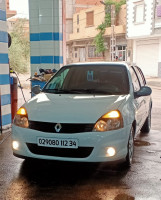 voitures-renault-clio-campus-2012-bye-bordj-bou-arreridj-algerie