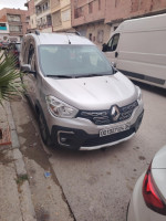 voitures-renault-kangoo-stepway-2024-batna-algerie