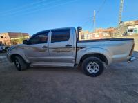 voitures-toyota-hilux-2008-adrar-algerie