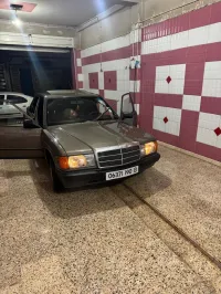 Mercedes 201 1990 
