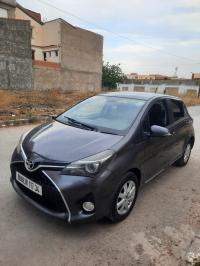 سيارات-toyota-yaris-2017-touch-برج-بوعريريج-الجزائر