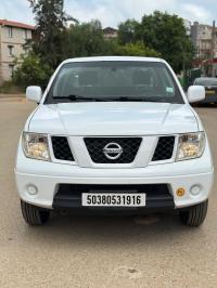 سيارات-nissan-navara-2019-elegance-4x2-بئر-خادم-الجزائر