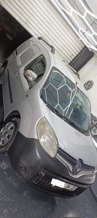 السيارات-النفعية-renault-kangoo-2014-سيدي-بلعباس-الجزائر