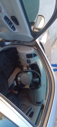 voitures-hyundai-accent-2013-gls-tlemcen-algerie