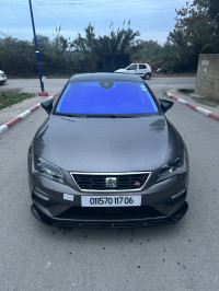 voitures-seat-leon-2017-fr15-souk-el-thenine-bejaia-algerie