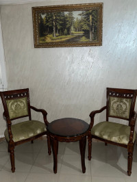 salon-chaise-tete-a-en-bois-table-basse-dar-el-beida-alger-algerie