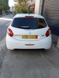 voitures-peugeot-208-2013-active-tadjenanet-mila-algerie