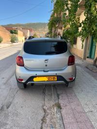سيارات-dacia-sandero-2023-باتنة-الجزائر