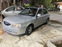 voitures-hyundai-accent-2015-gls-biskra-algerie