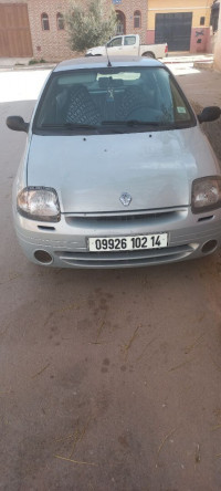 voitures-renault-clio-classique-2002-sougueur-tiaret-algerie