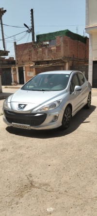 سيارات-peugeot-308-2008-platinum-أحمر-العين-تيبازة-الجزائر