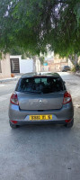 voitures-renault-clio-3-2011-el-madania-alger-algerie