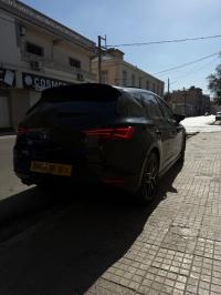سيارات-seat-leon-2018-fr15-وهران-الجزائر