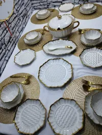 Service a table 23 pieces