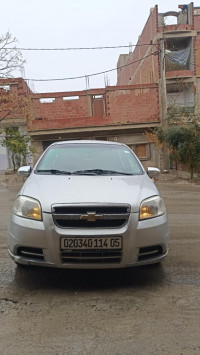 voitures-chevrolet-aveo-4-portes-2014-batna-algerie