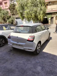 Suzuki Swift 2025 GLX Hatchback