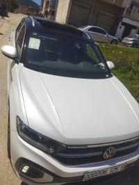 سيارات-volkswagen-t-roc-2025-r-line-الجمعة-بني-حبيبي-جيجل-الجزائر