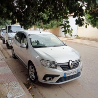 voitures-renault-symbol-2017-collection-chlef-algerie